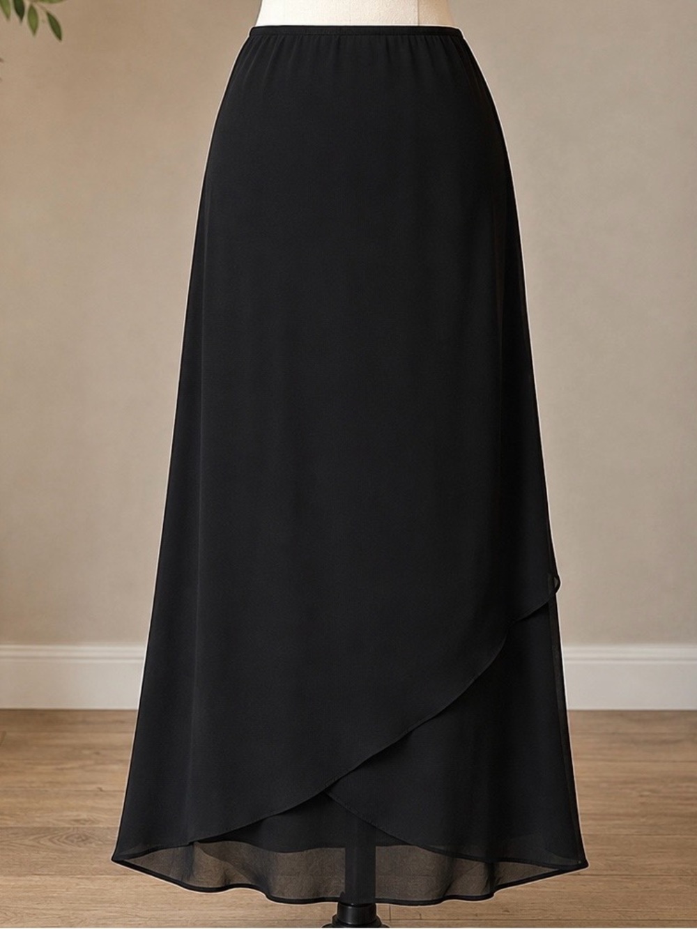 Black Chiffon Maxi Skirt Tulip Hem High Low
Elastic Waist Lined Whimsigoth Sz 12